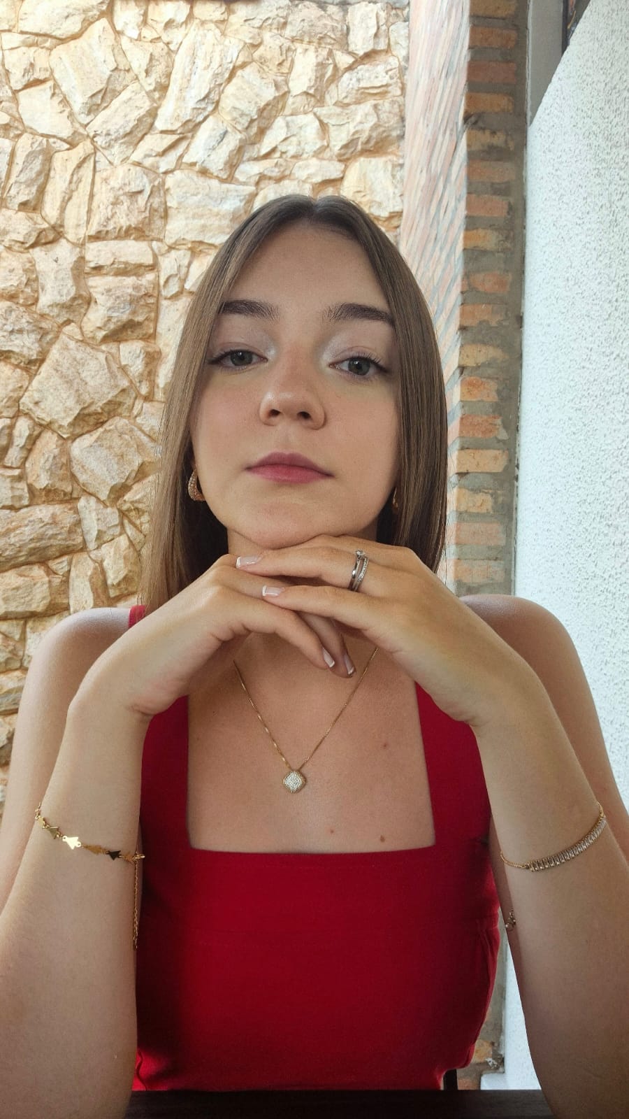 Gabriela Beil, estrategista digital especializada em saúde e bem-estar